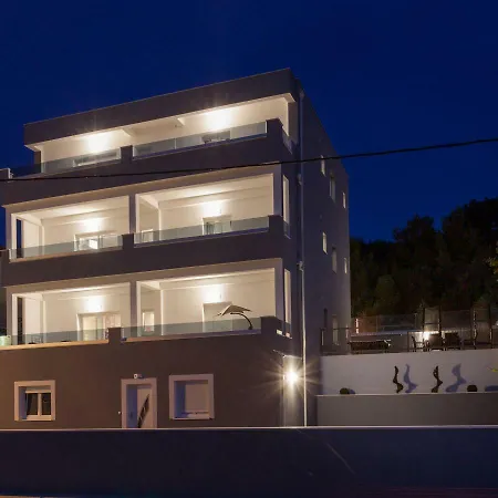 Luxury Villa Aria, Apartment Trogir Exteriör bild