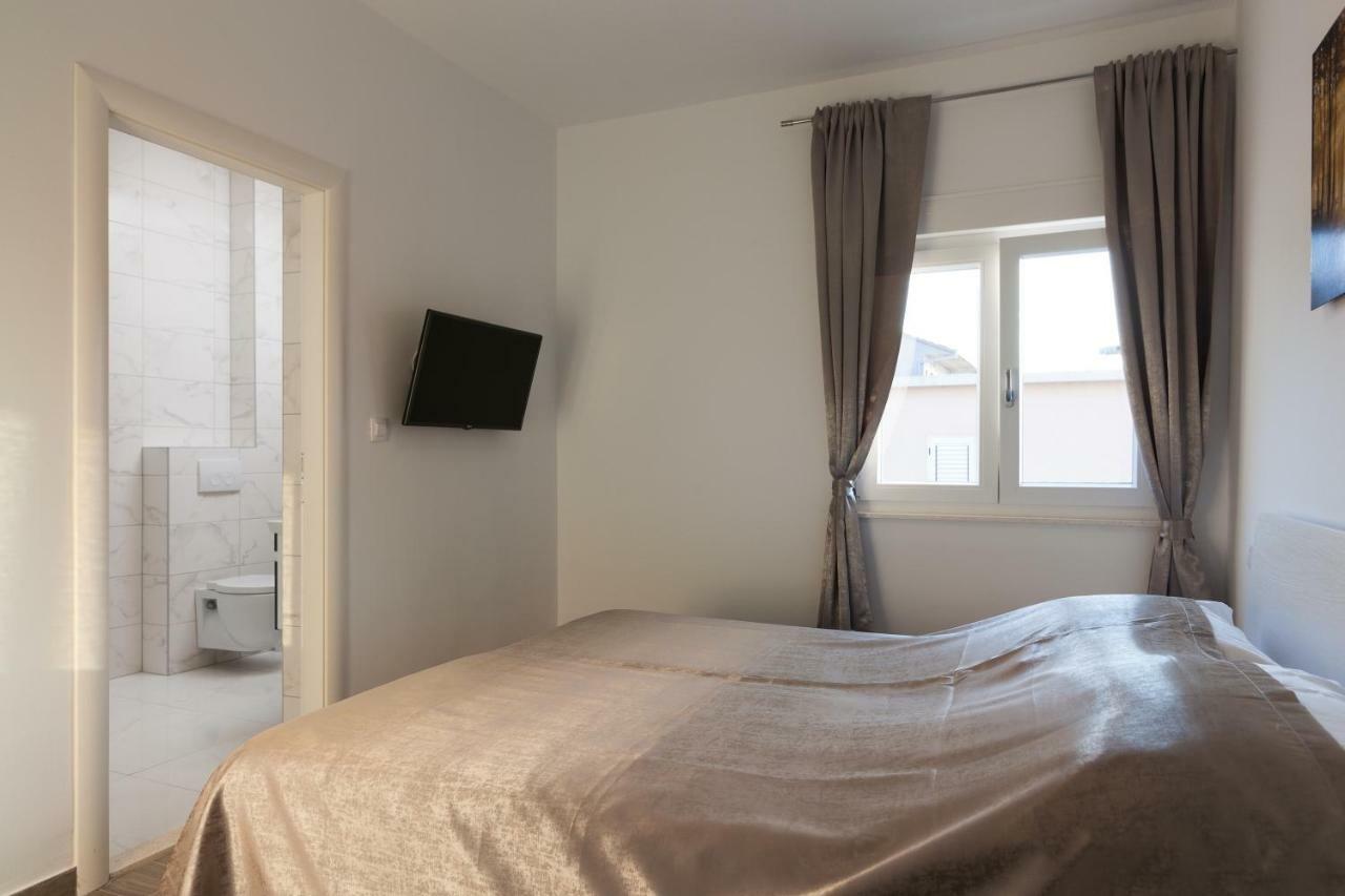 Luxury Aria, Trogir