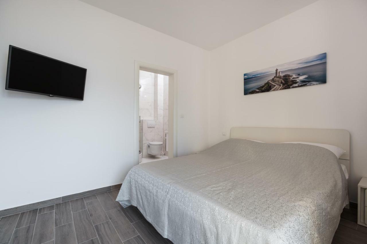 Luxury Aria, Trogir