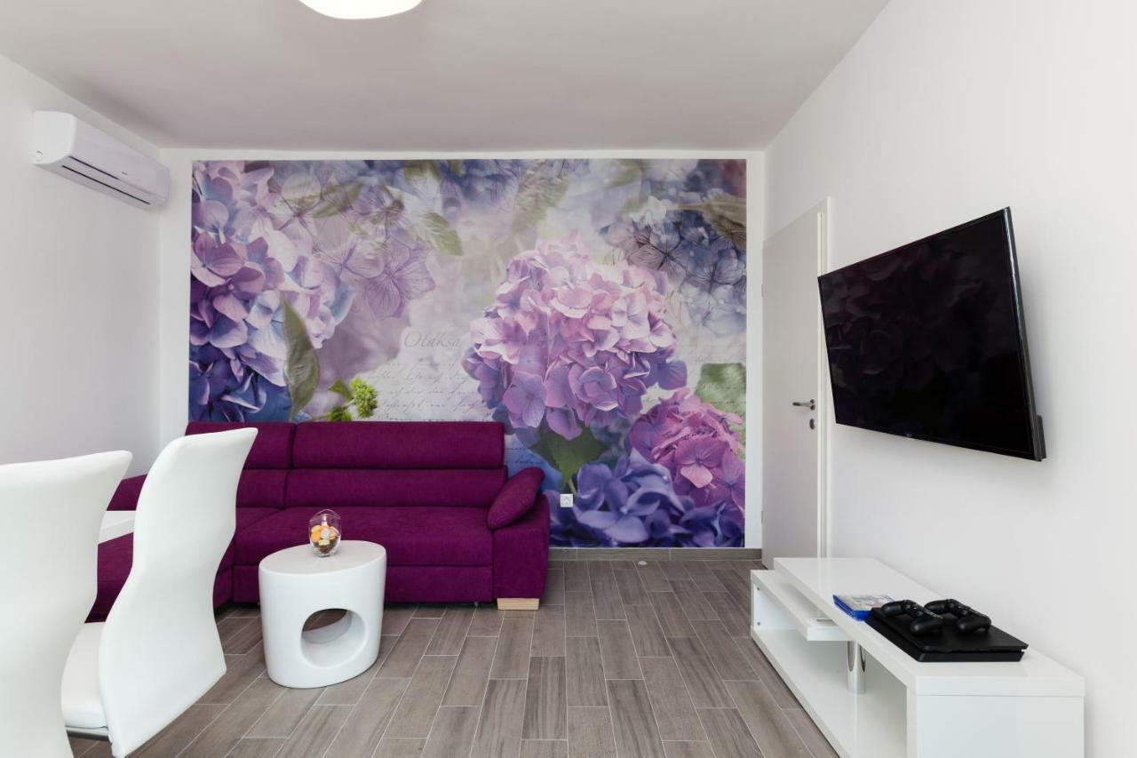 Luxury Aria, Apartment *